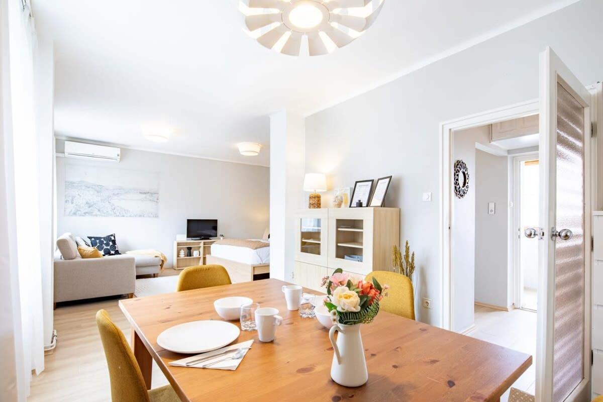 Apartament - Comfy - Sunny *