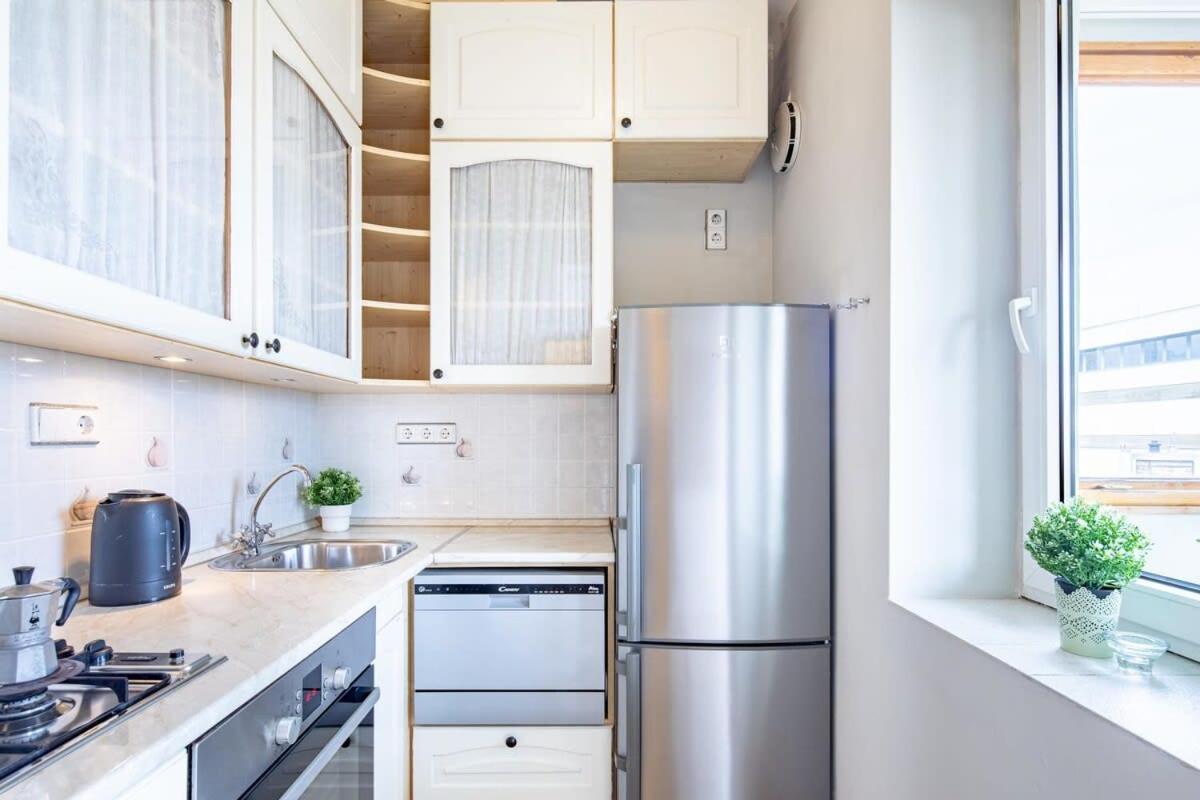- Comfy - Sunny Apartament *